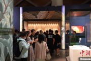 五行自测百年典藏首渡重洋 124套英国工艺美术运动珍品亮相天津
